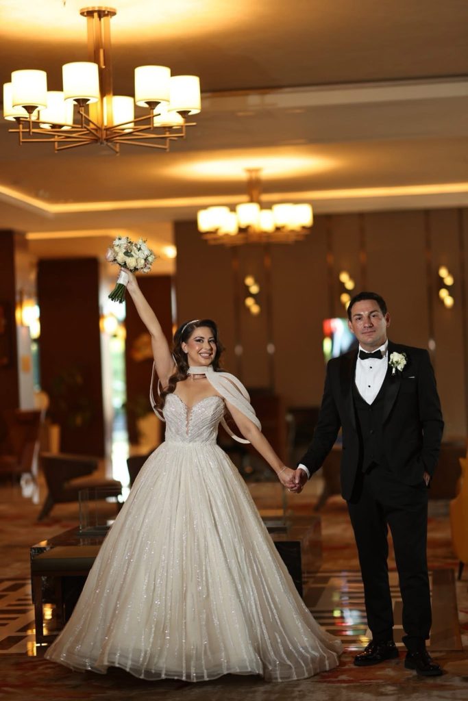 Сандра & Слободан
невестински фустан дизајн Атеље Жана