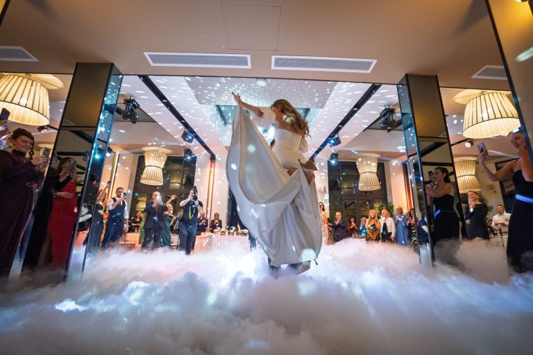 Се ожени синот на Татјана Алексиќ. Свадба исполнета со бескрајна љубов