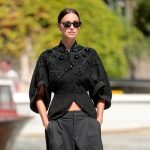 Irina Shayk arriva al Festival di Venezia 2026 1
